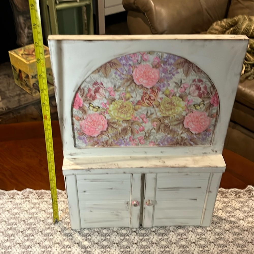 Refinished Hidden Key Rack Decor - Picture 7 of 11